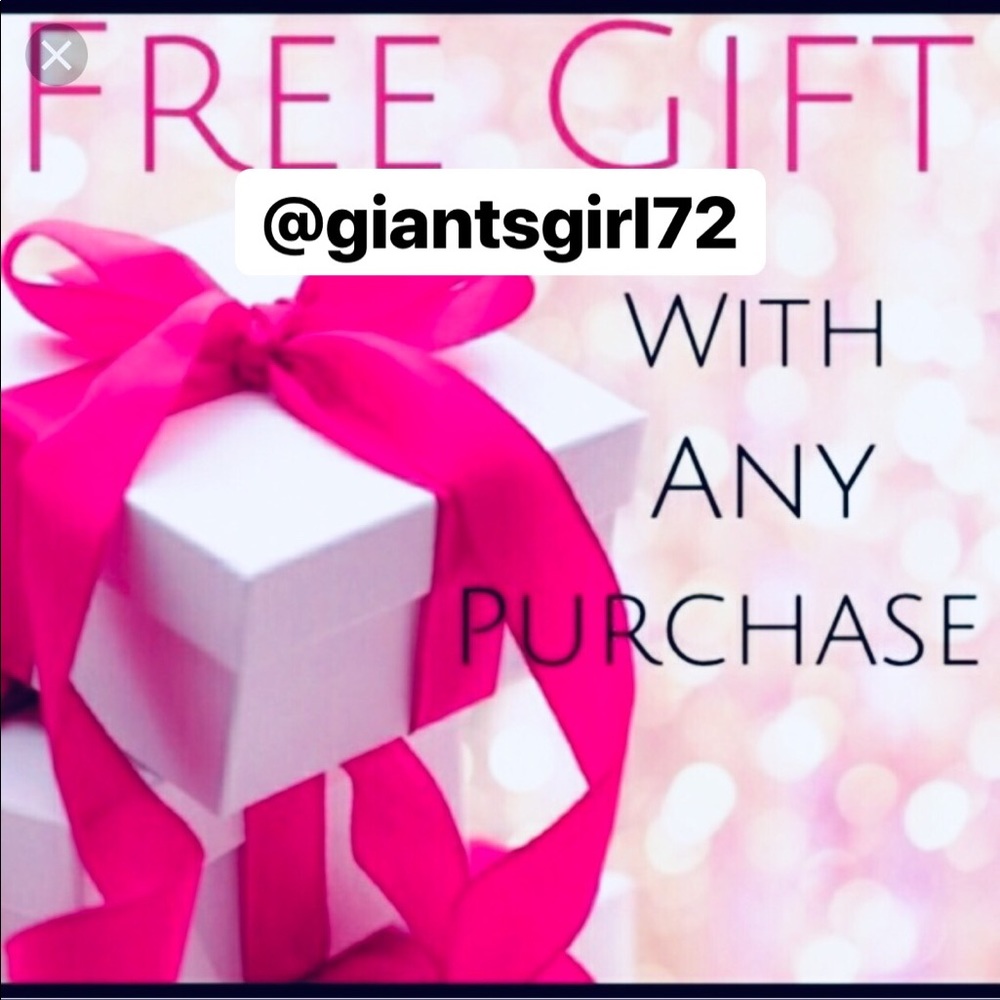 🧩 FREE GIFT WITH PURCHASE! PROMOTING MY BOUTIQUE